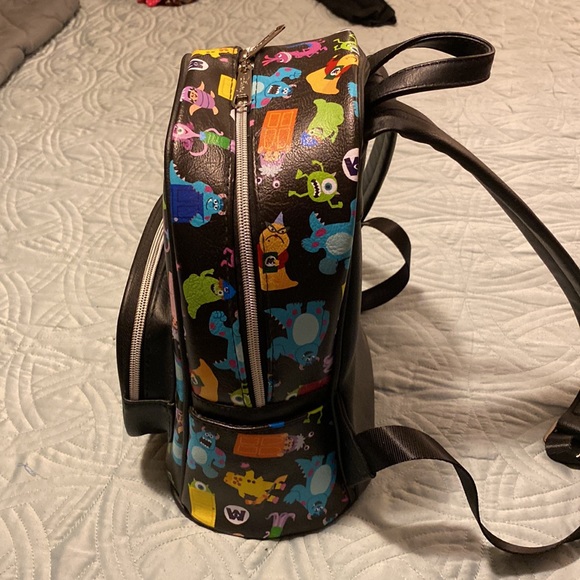 Disney monsters, Inc. mini backpack - Picture 3 of 6